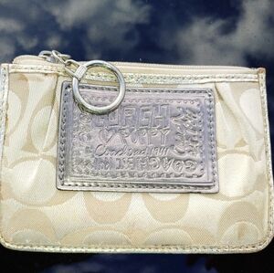 COACH AUTHENTIC SIGNATURE C and LEATHER WALLET